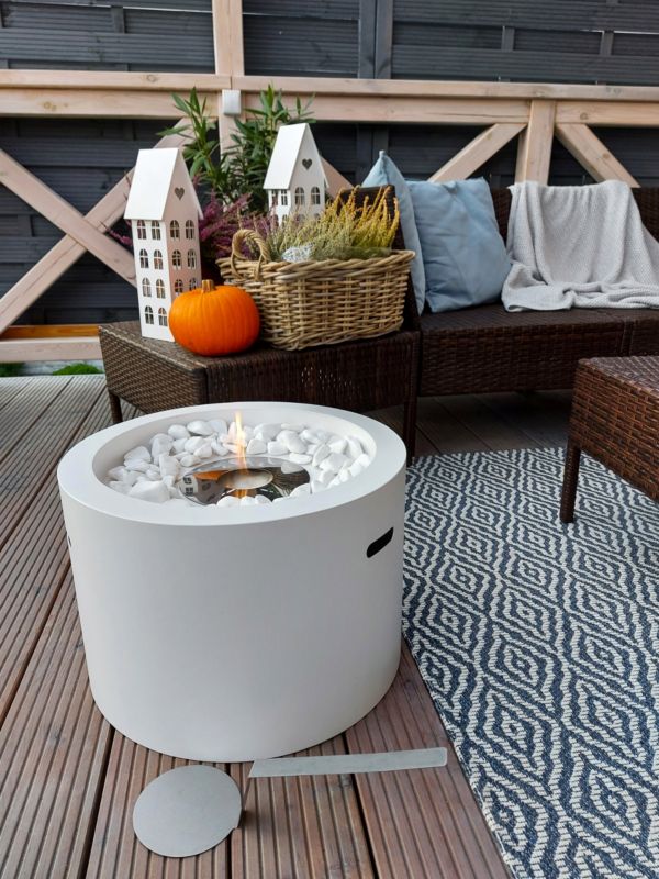 Fritstående biokamin BiokominkiGMT Moon mat hvid 1 stk.