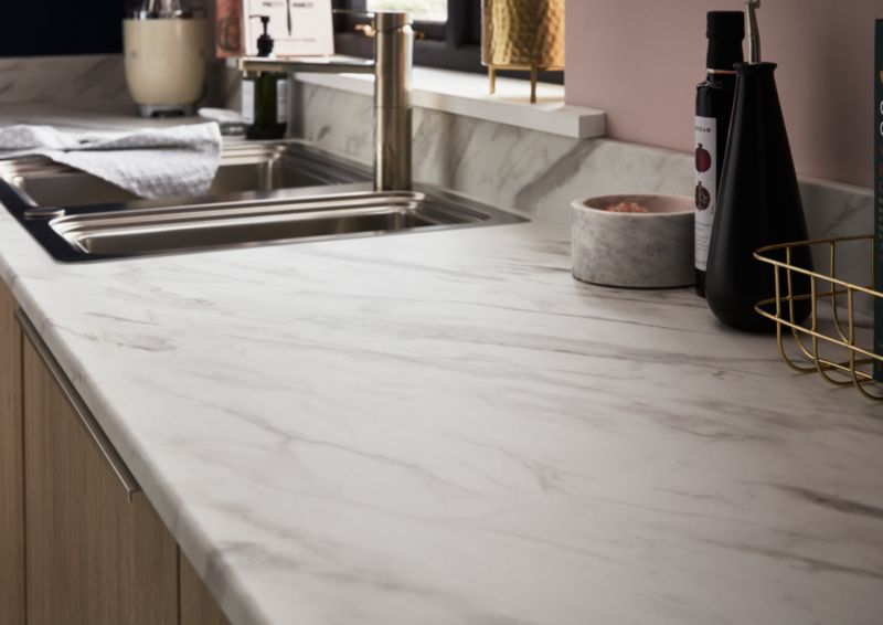 GoodHome Algiata laminatbord 2,2 x 62 x 300 cm hvid marmor