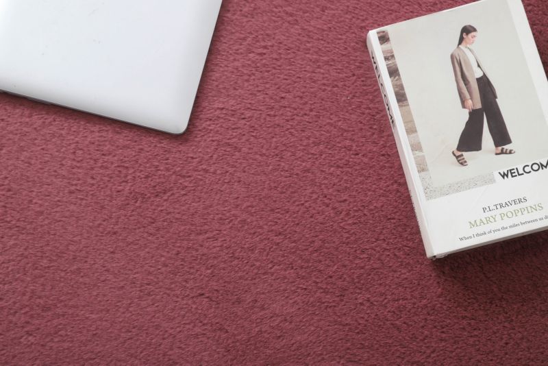 Balta Lop tæppe 80 x 150 cm i mørkerosa