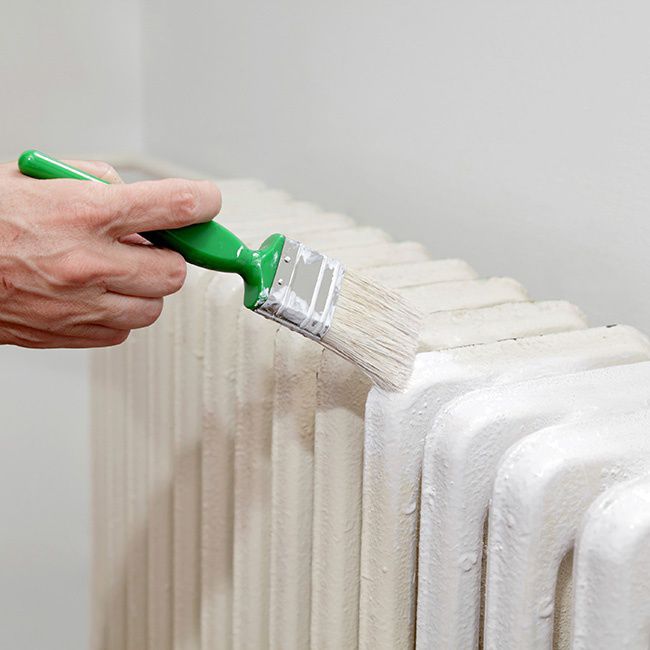 Dekoral hvid satin radiatoremalje, ikke-gulnende, 0,75 l