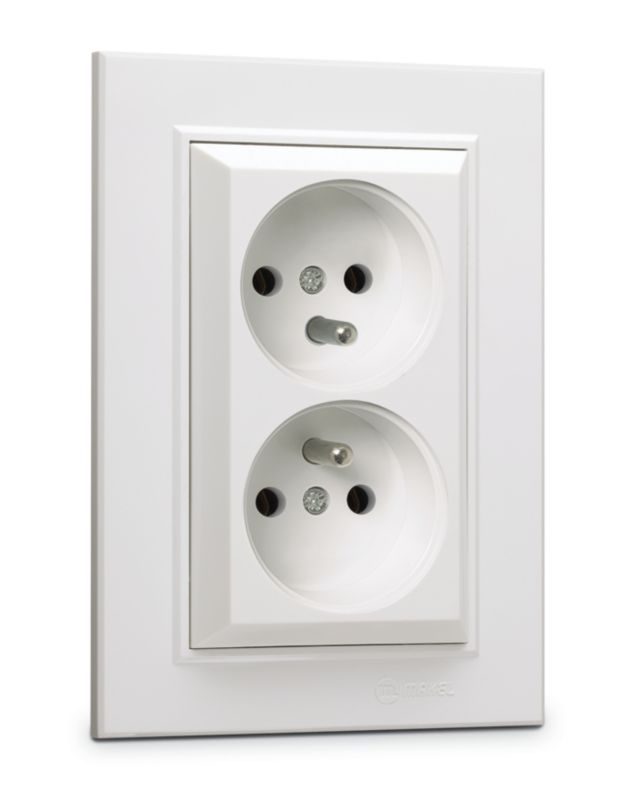 Dobbelt indbygget stikkontakt Makel Karea med jord, hvid