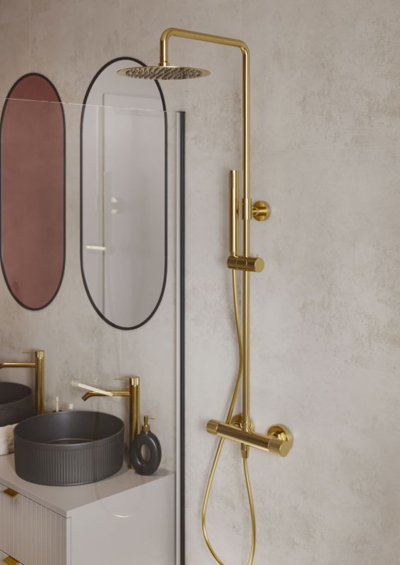 GoodHome Owens gulvmonteret brusekolonne i guld