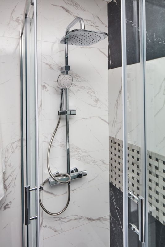 GoodHome Teesta termostatisk brusekolonne med termostatbatteri