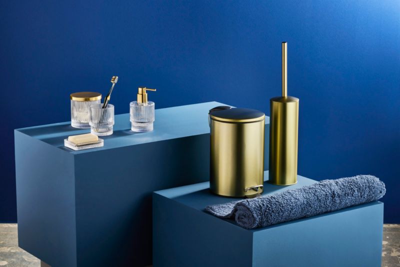 GoodHome Cavalla badeværelsesaffaldsspand med soft-close 3 l i guld