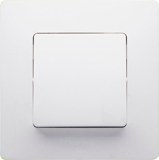 Enkelt indbygget kontakt Legrand Niloe Eco hvid