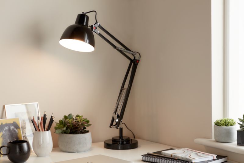 GoodHome Ginaz bordlampe E14 sort