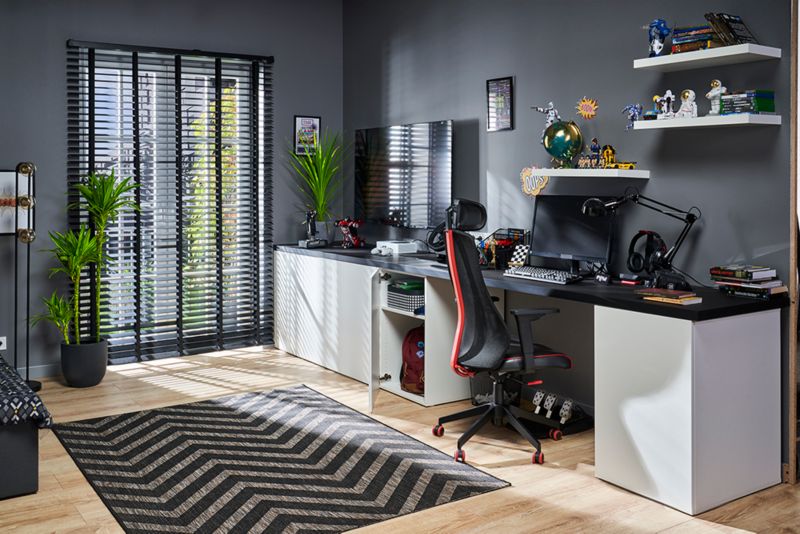 Gulvlampe Chieveley 3 x E27 sort-træ