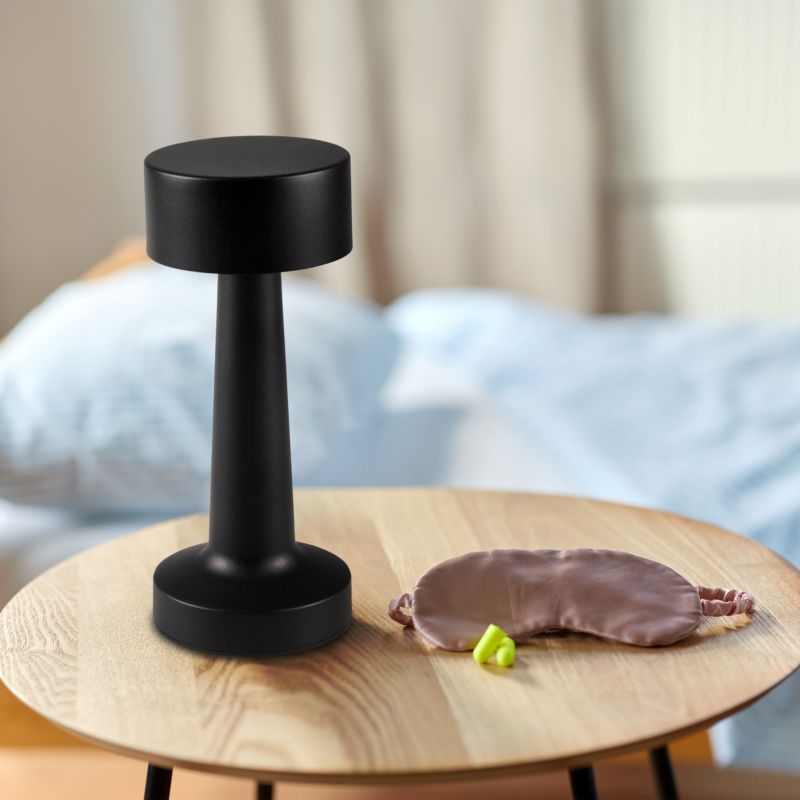 Goldlux Simply LED natlampe i sort