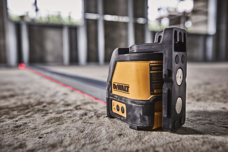 DeWalt DW088K-XJ selvnivellerende krydslaser 15 m