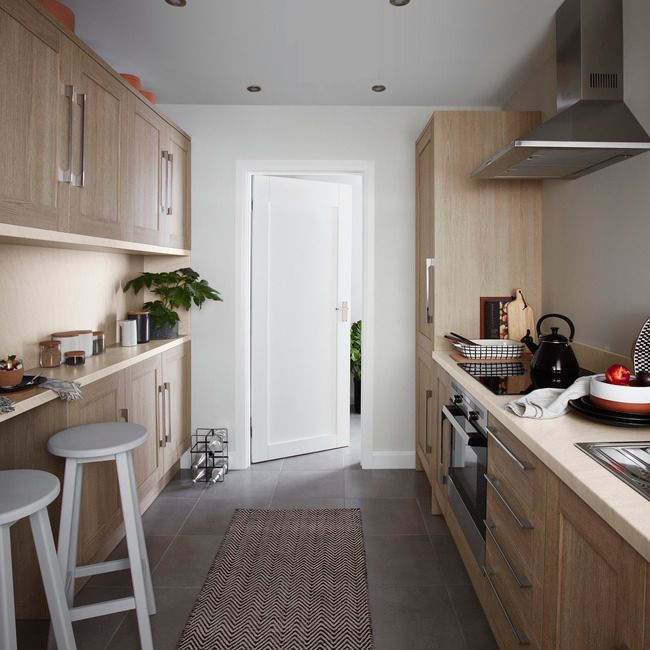 GoodHome Alpinia hjørneliste 89,5 cm egetræ