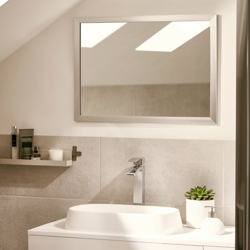 Rektangulært spejl 70 x 50 cm med grå ramme