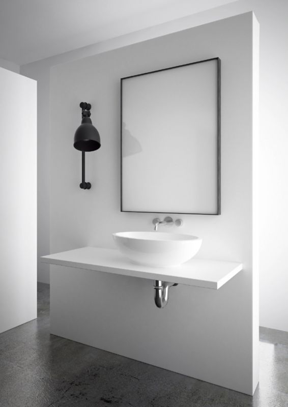 Rektangulært spejl Dubiel Vitrum Stark 60 x 80 cm i sort ramme