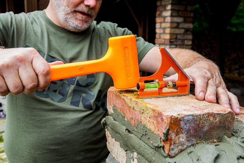 NEO TOOLS stødfri hammer 1360 g orange 1 stk.