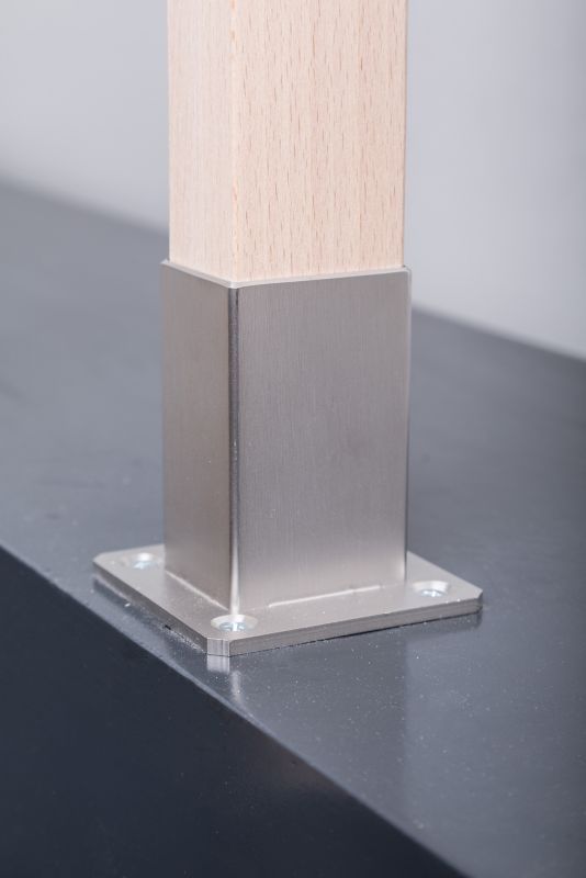 Rustfrit Kornik stolpebeslag 37 x 47 mm horisontalt