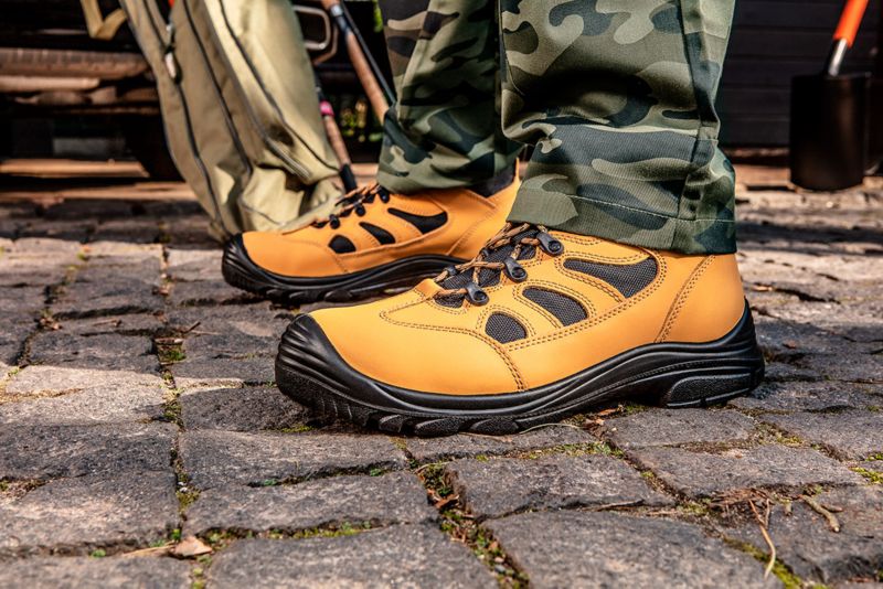 Nubuk arbejdssikkerhedsstøvler NEO TOOLS S3 SRC størrelse 42, 1 par