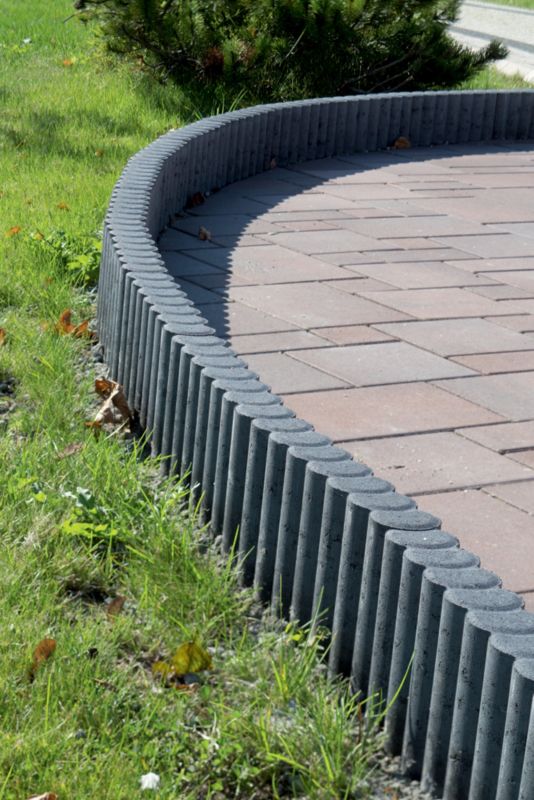 Bruk-Bet Line Classic palisade 33,5 x 25 x 6 cm grå