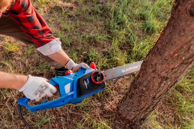 Blaupunkt elektrisk kædesav 2200 W 35 cm CS3010, 1 stk.