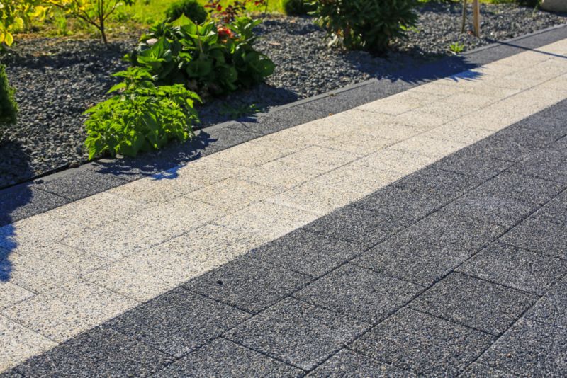 Polbruk gangplade 35 x 35 x 5 cm i grafit med vasket overflade