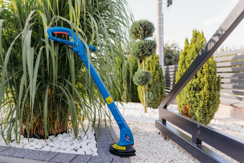 Blaupunkt elektrisk kanttrimmer 250 W 22 cm GT3010, 1 stk.