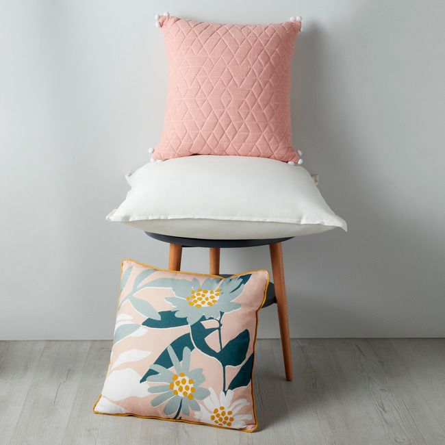 GoodHome Hiva pude 60 x 60 cm hvid