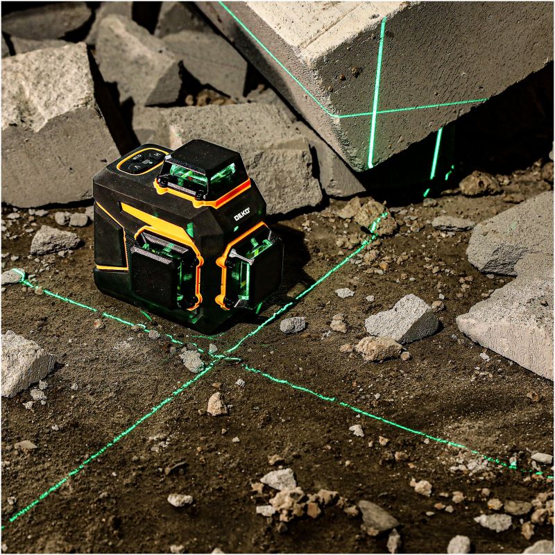 DEKO 3D planlaser med 360° krydslaser i grøn farve, 1 sæt