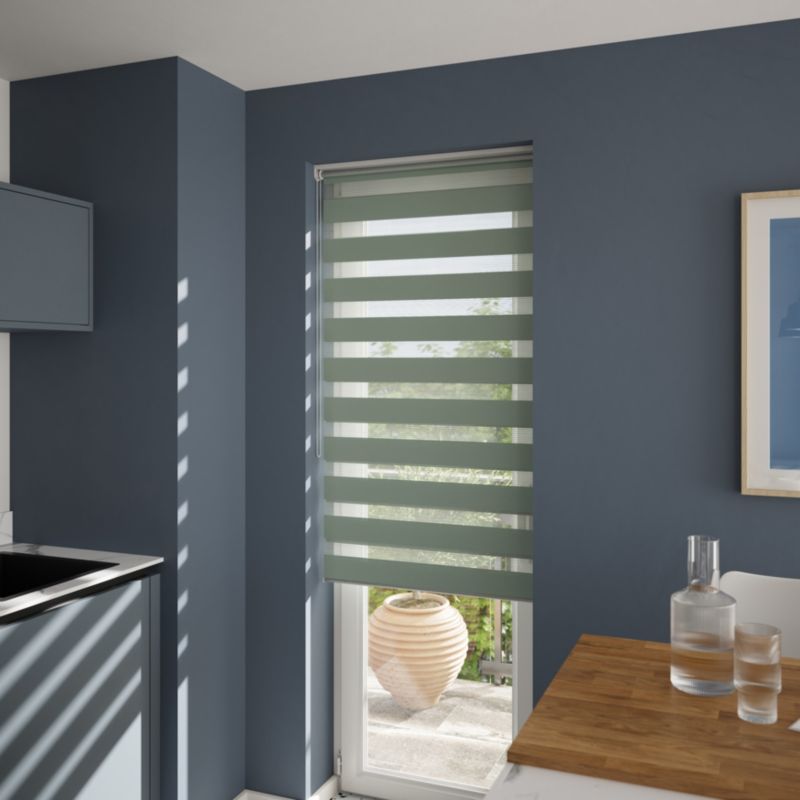 GoodHome Elin dag-nat rullegardin 68,8 x 240 cm i lys grøn