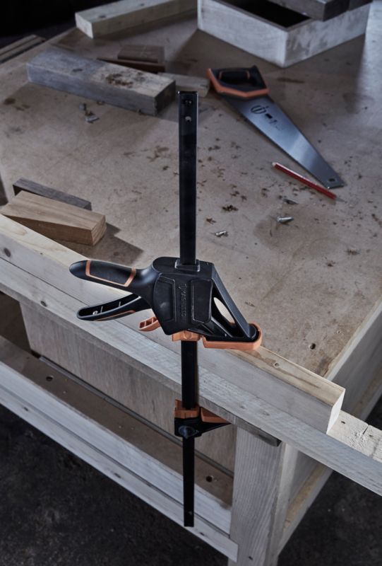 Magnusson træskruestik 700 x 90 mm