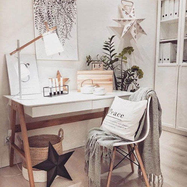 Fyrretræskasse med låg 39,5 x 29,5 x 23 cm