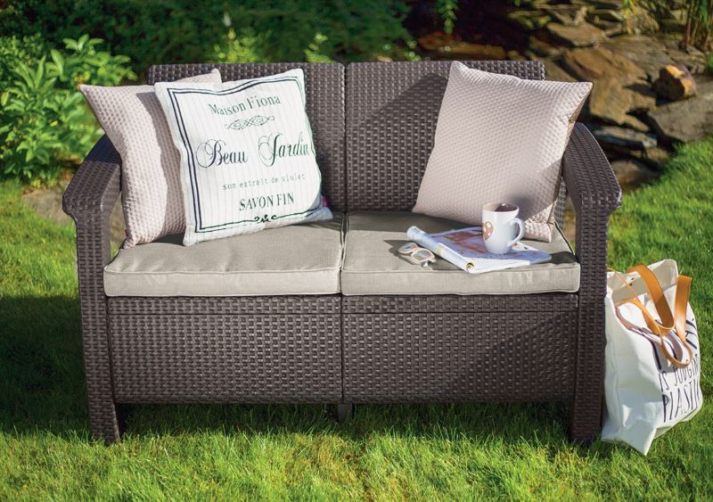 Keter Corfu Love Seat 2-personers have sofa i brun, 1 stk.