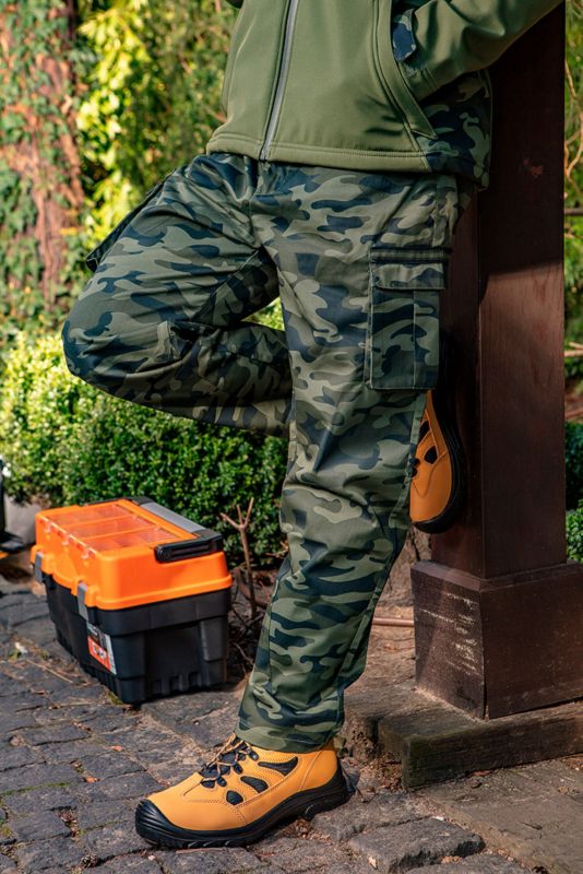 Unisex arbejdsbukser med seler NEO TOOLS XL CAMO, 1 stk.