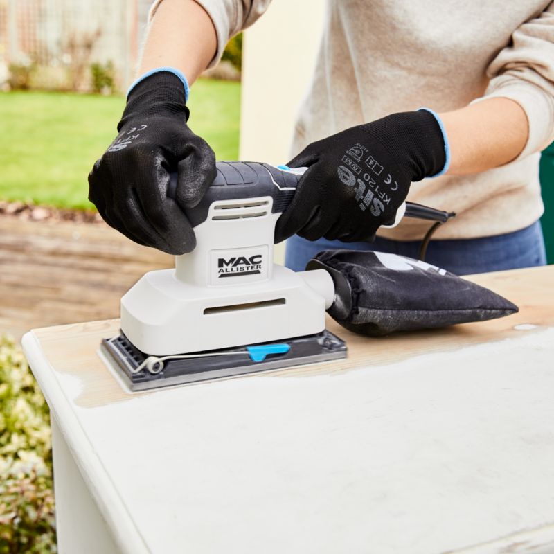 Oscillerende slibemaskine MacAllister 1/3 200 W MTSS200