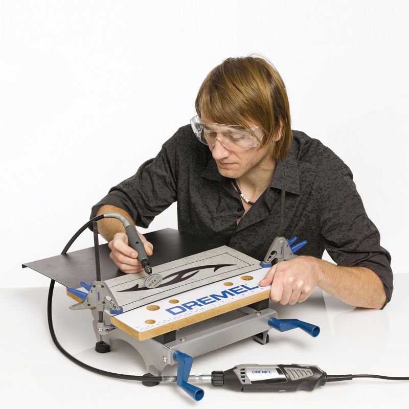 Fleksibel aksel til Dremel-miniværktøj