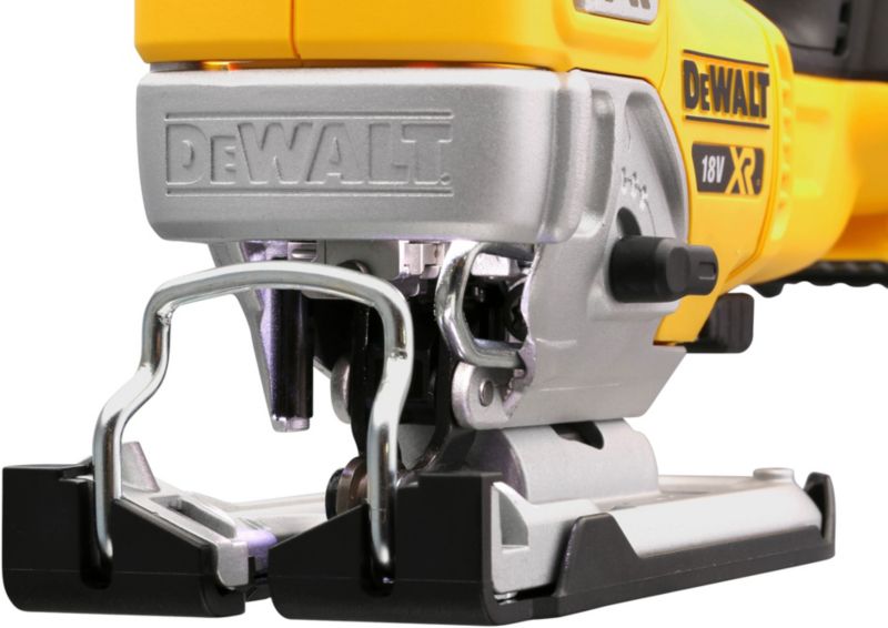 DeWalt 18 V XR DCS334N-XJ stiksav
