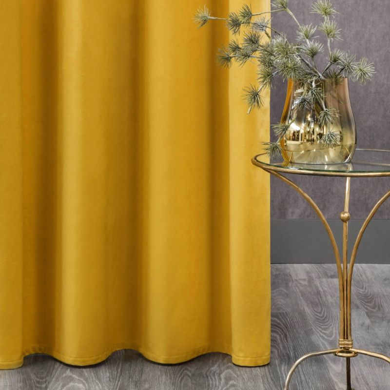 Rosa gardin 135 x 300 cm i sennepsgul