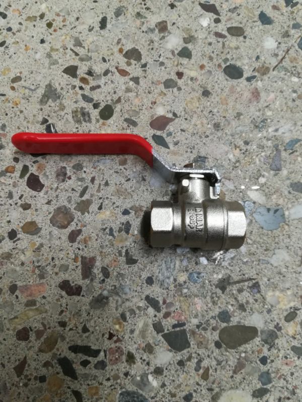 Idmar Group kugleventil til vand med håndtag W/W 3/8"