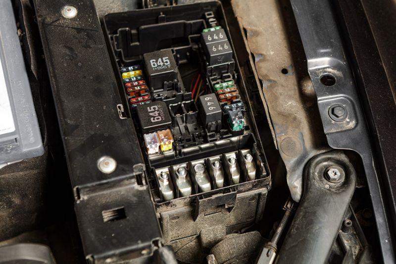 NEO TOOLS bilsikringesæt, 88 stk., 3 typer, 1 sæt