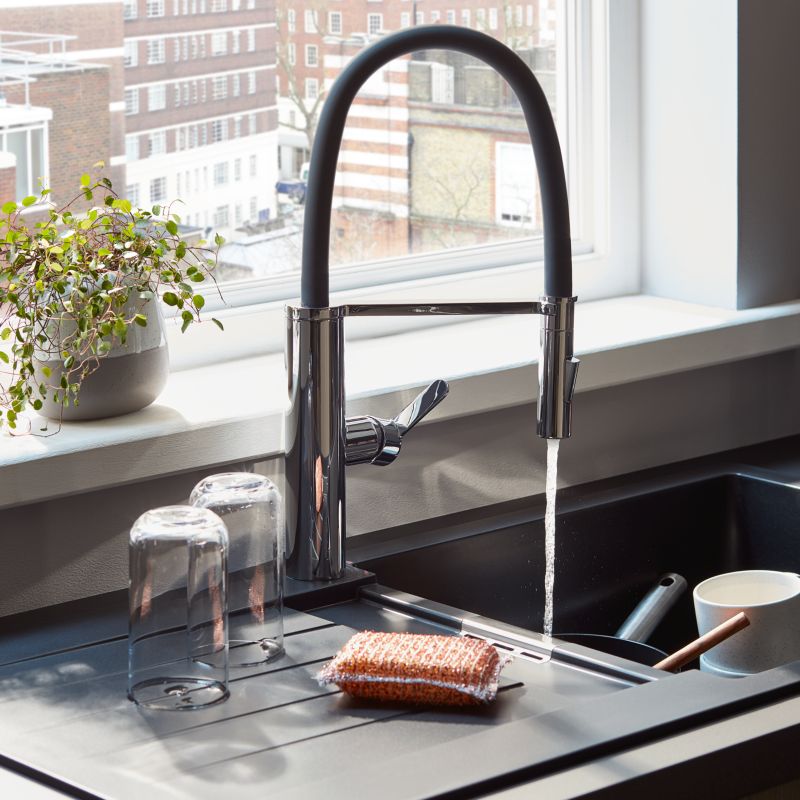 Cooke&Lewis Galvani 1‑kammers granitvask med afløbsplade i mat‑sort