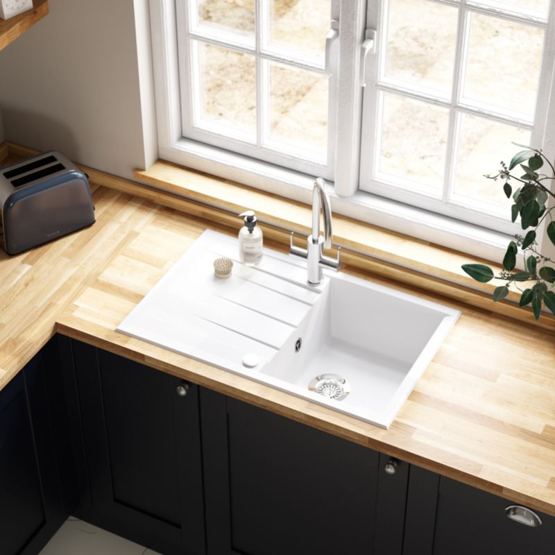 Ising 1‑kammers kompositvask med afløbsplade i hvid