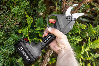 Akku Beskæresaks 18V 30 mm med 4.0 Ah Batteri og Lader 58G029