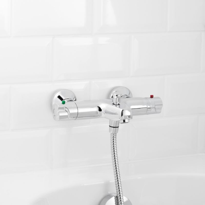 Badekarbatteri GoodHome Mulga med termostat i krom