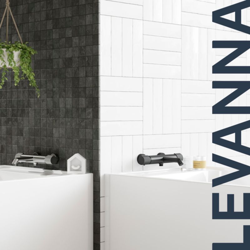 Termostatisk badekarbatteri GoodHome Levanna mat-sort