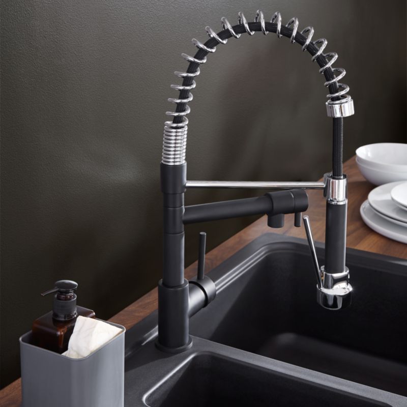 Bilbrough køkkenarmatur med sort, udtrækkelig tud