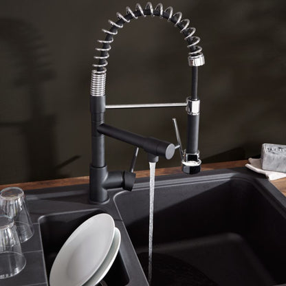 Bilbrough køkkenarmatur med sort, udtrækkelig tud