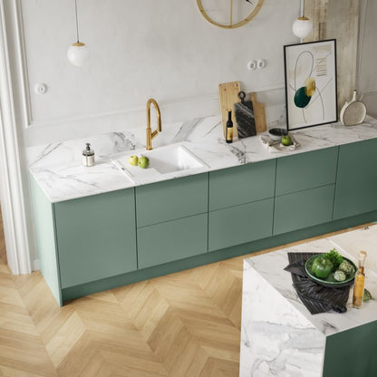 Omnires Tipton køkkenarmatur i børstet messing med udtrækkelig tud