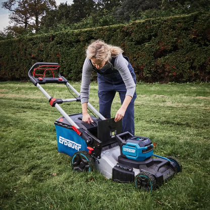 Batteridrevet Plæneklipper med Selvtræk 46 cm 36V ERT1043GLM