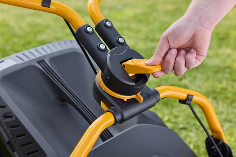 Benzinplæneklipper 51 cm med Selvkørende Fremdrift 2,6 kW