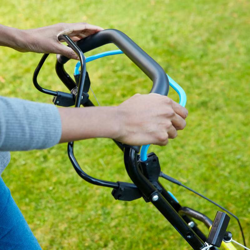 Benzinplæneklipper med Træk 41 cm 300E 125cc