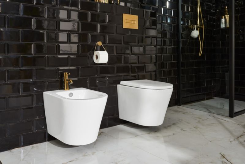 Væghængt bidet i keramik hvid 37x51 cm