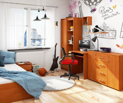 Akord Star skrivebord i mat oliet eg 68 cm med 1 hylde 68x51x74 cm 1 stk.