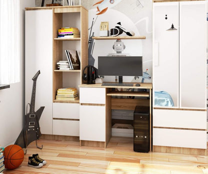 Akord Piksel computerbord i sonoma eg 90 cm venstre, 1 dør, 1 skuffe, mat hvid, 3 hylder, 90x50x77 cm, 1 stk.